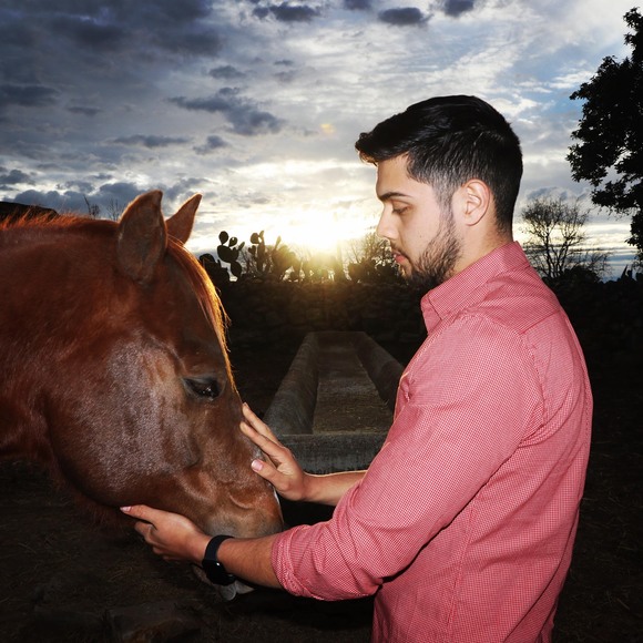 Meet your Posher, Adrian - Picture 1 of 1